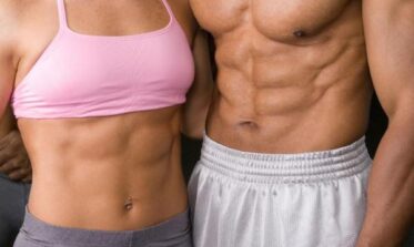 "Gli Alimenti Migliori per Scolpire l'Addome: Una Guida Nutrizionale per un Core Forte"